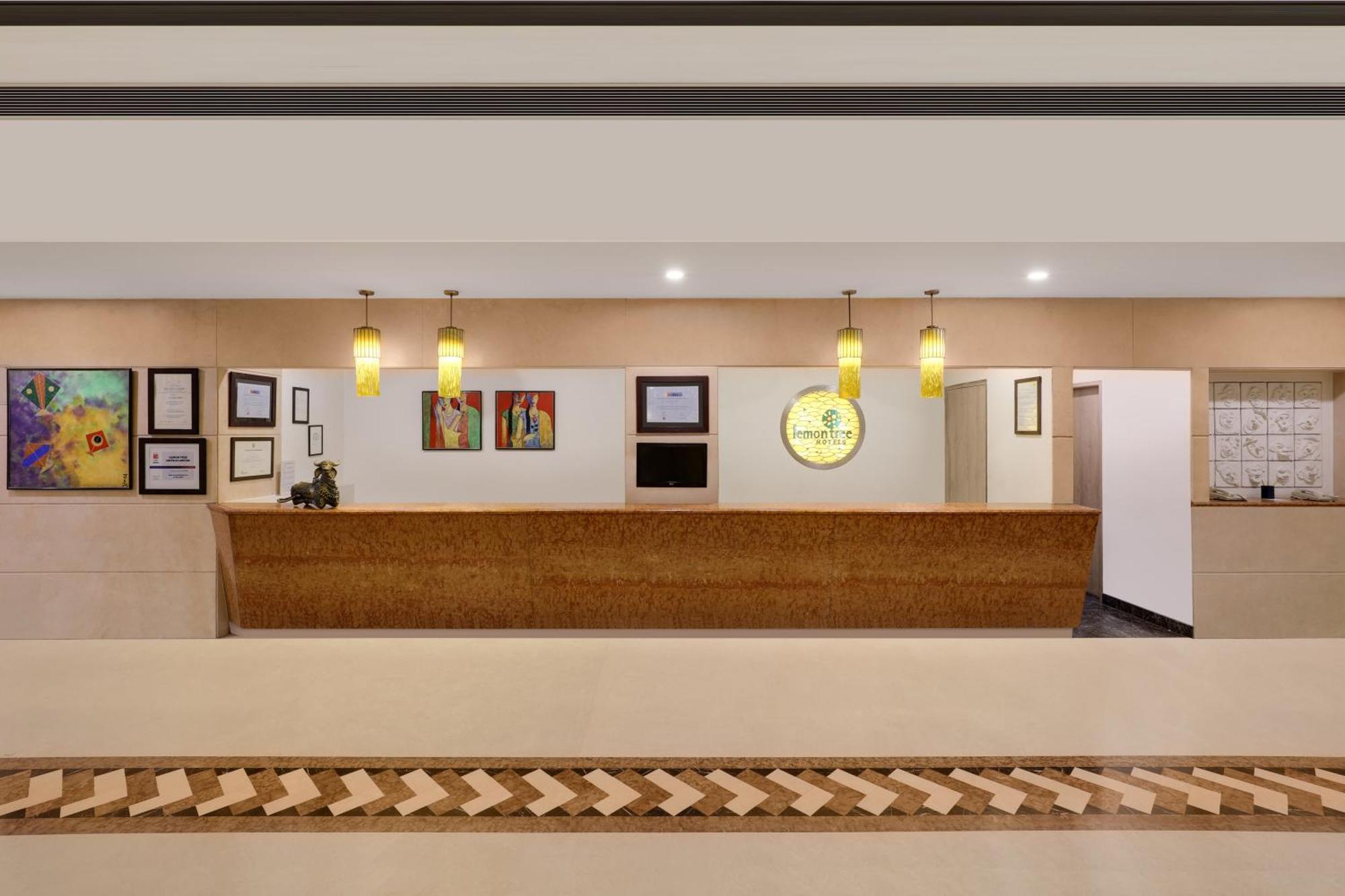 Lemon Tree Hotel, Indore Esterno foto