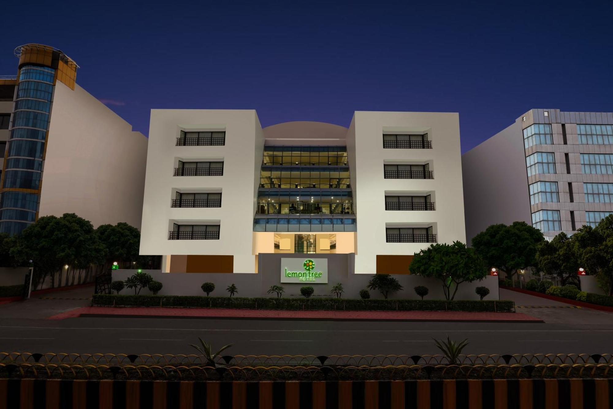 Lemon Tree Hotel, Indore Esterno foto