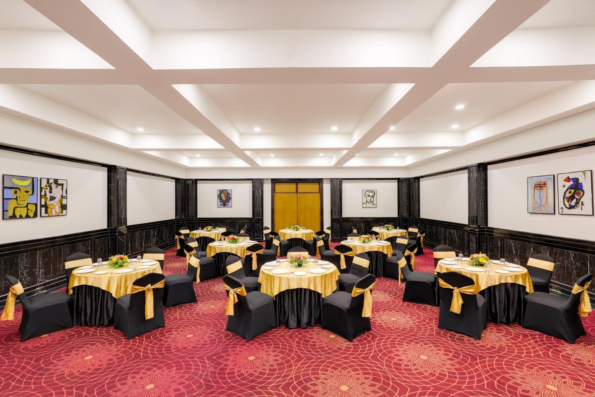 Lemon Tree Hotel, Indore Esterno foto